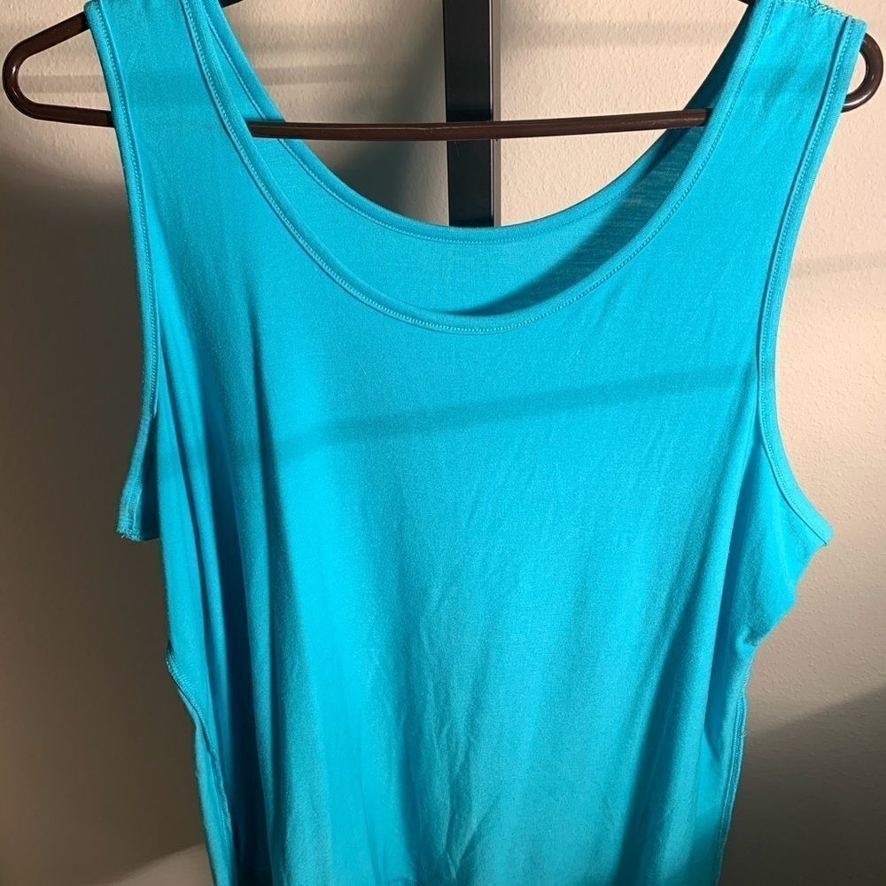 Open Weave Top & Tank - Picture 5 of 6
